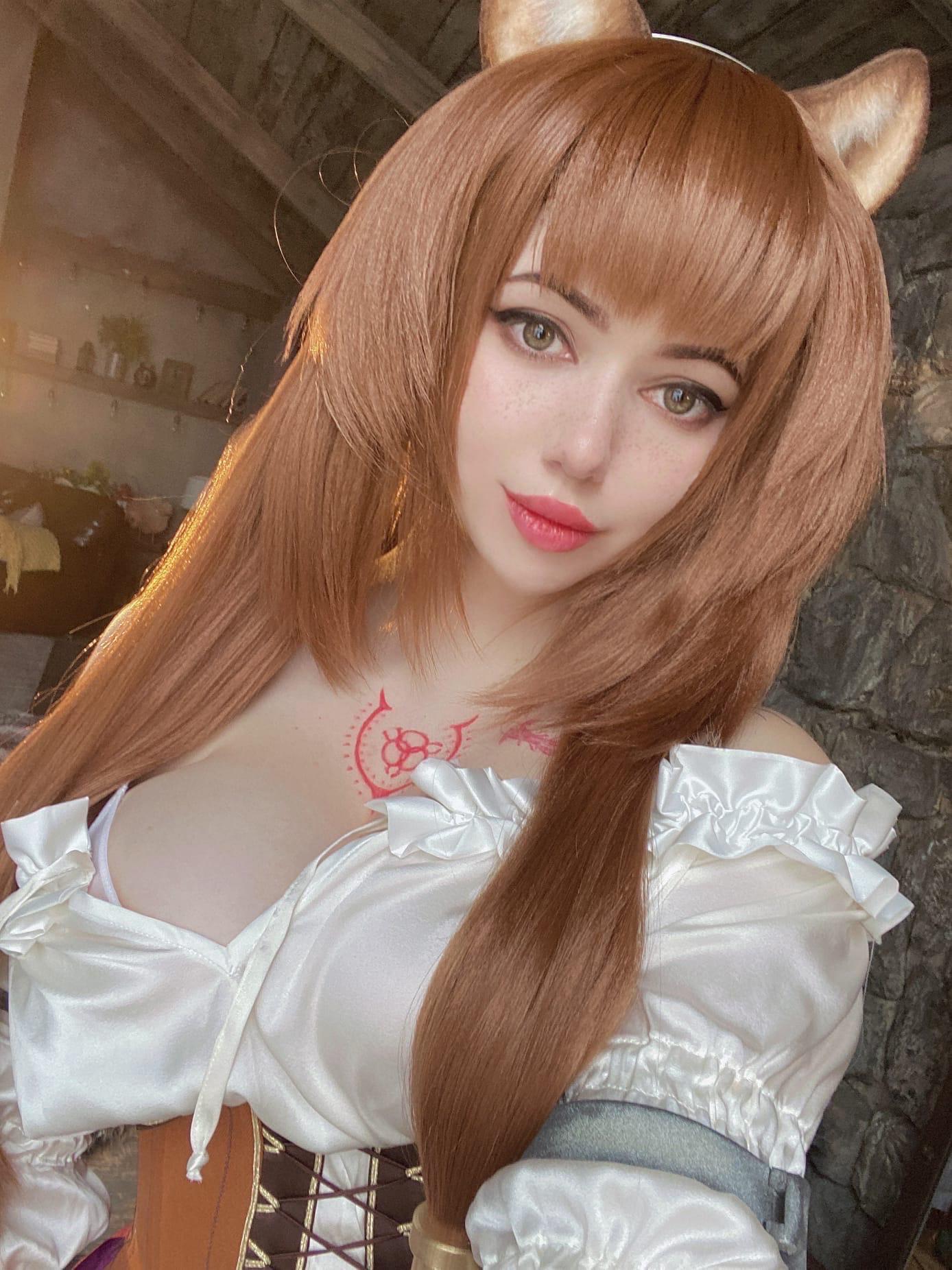  косплей Raphtalia от Alina Becker 