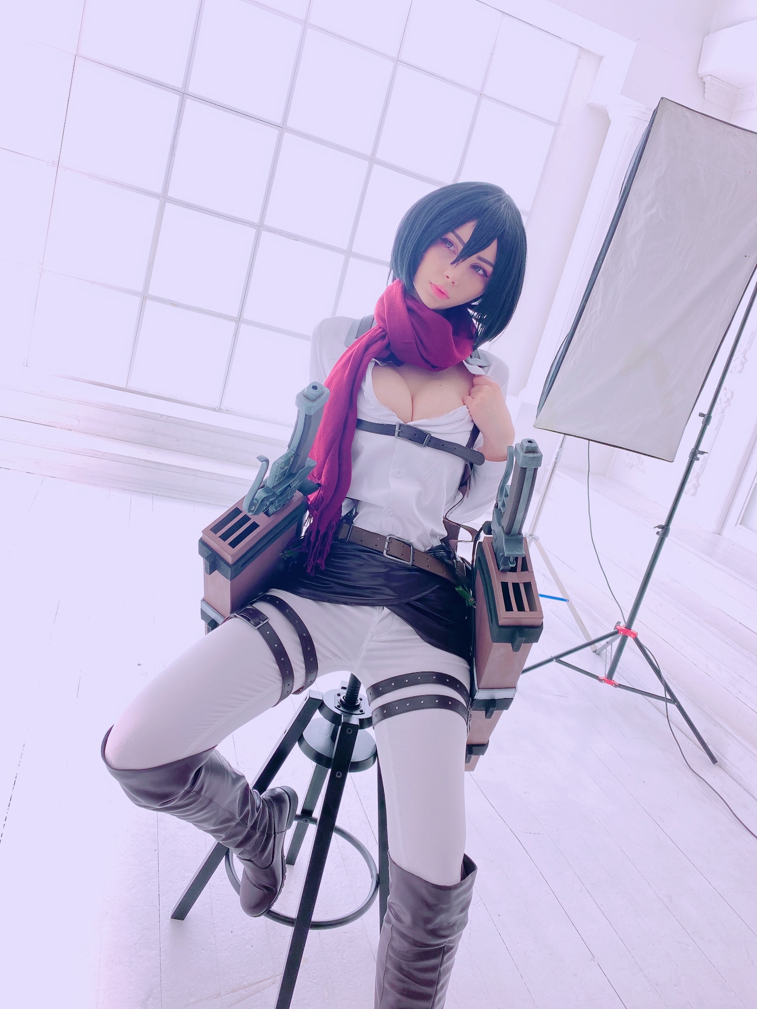 Добротный cosplay Mikasa by Oichi футфетишистам на заметку